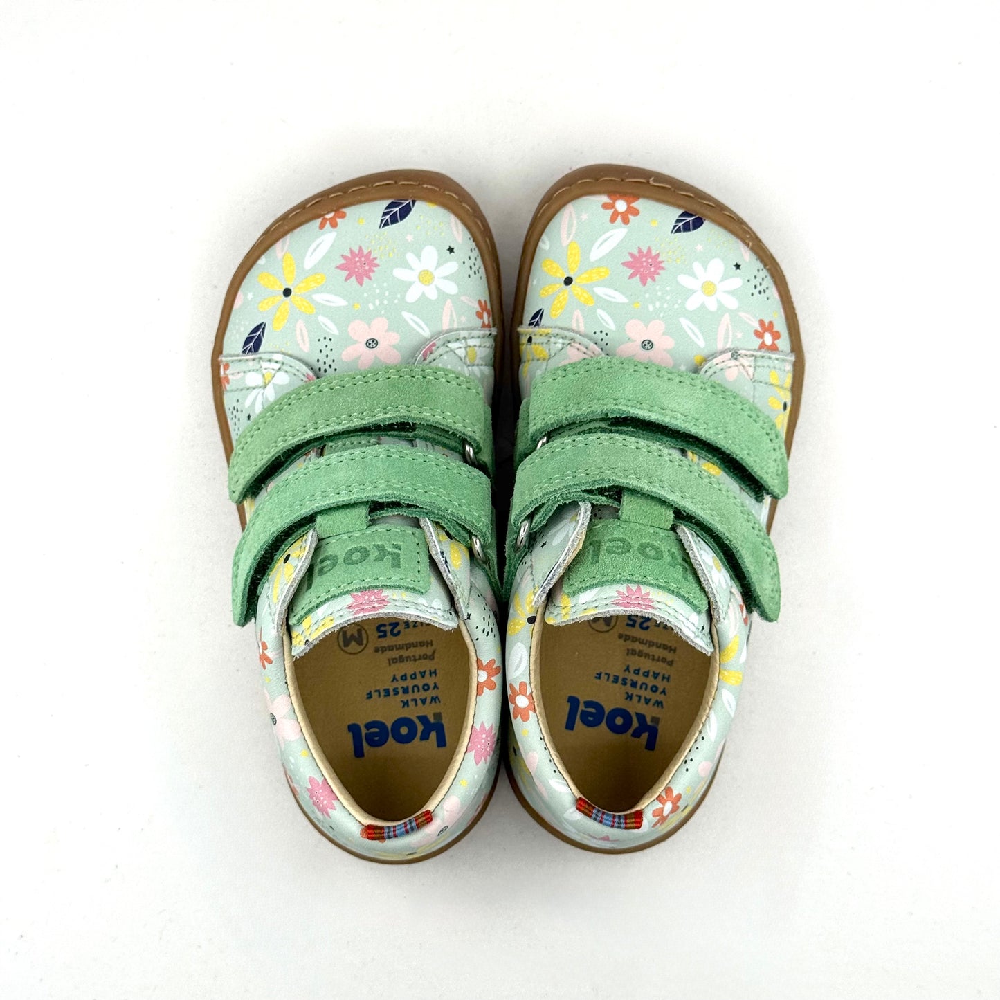 Barefoot All Season Sneakers by Koel NEW