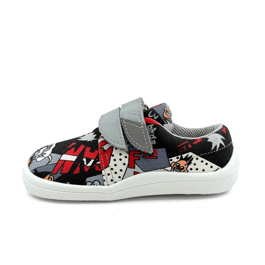 Canvas Sneakers by Beda