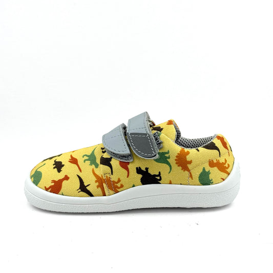 Canvas Sneakers by Beda